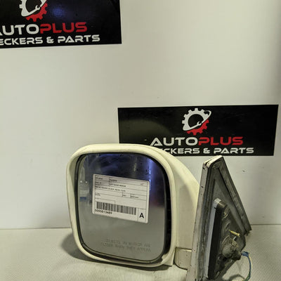 2001 Mitsubishi Pajero Left Door Mirror