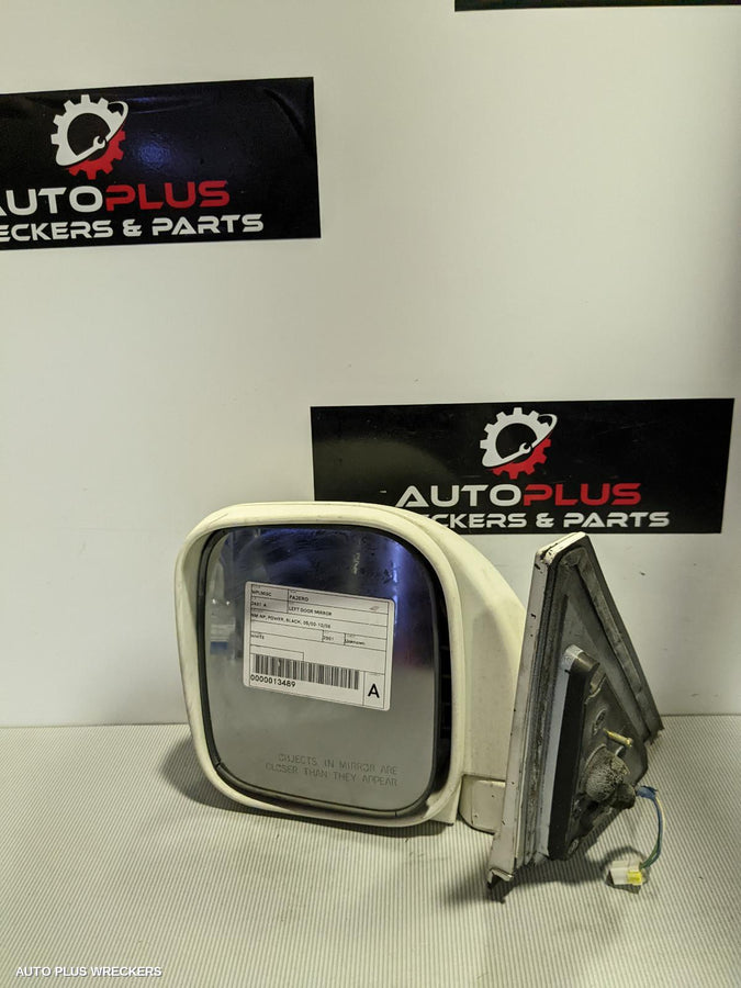 2001 Mitsubishi Pajero Left Door Mirror