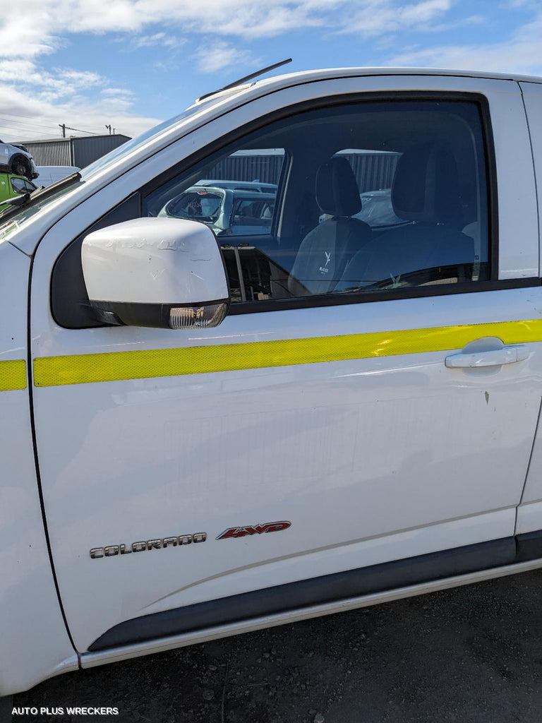 2017 Holden Colorado Right Door Mirror