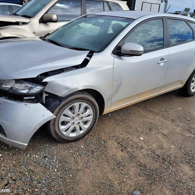 2010-2013 Kia Cerato Parcel Shelf Cargo Blind