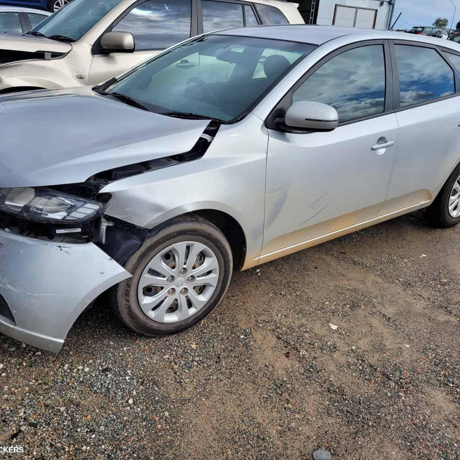 2013 Kia Cerato Parcel Shelf Cargo Blind