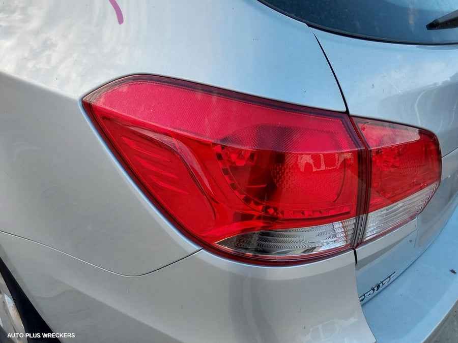 2016 Holden Cruze Right Front Door