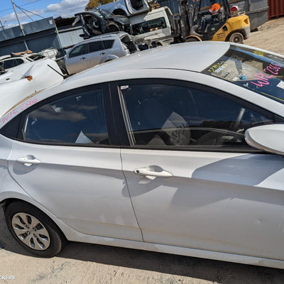 2017 Hyundai Accent Sunvisor