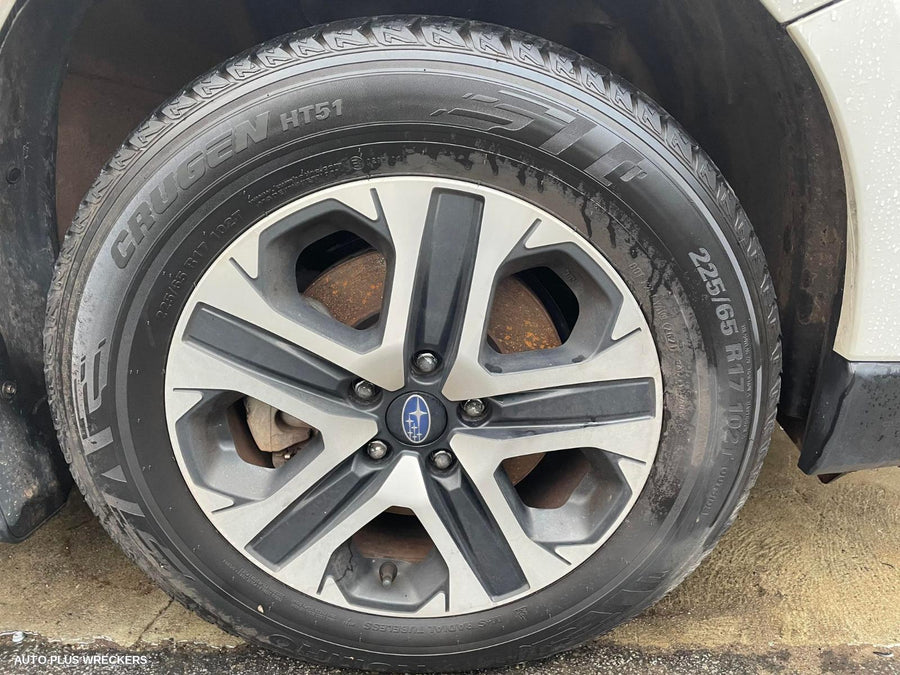 2019 Subaru Outback Right Front Door Window