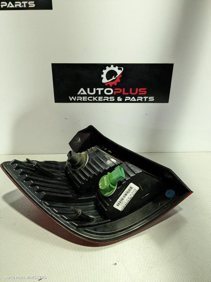 2011 Dodge Journey Right Taillight