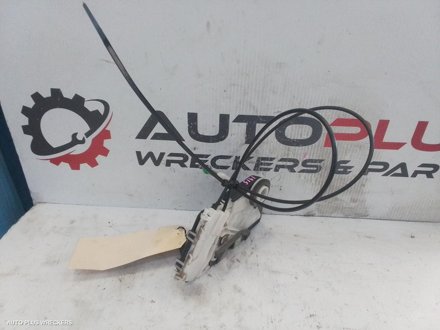 2014-2019 Toyota Yaris Door Boot Gate Lock