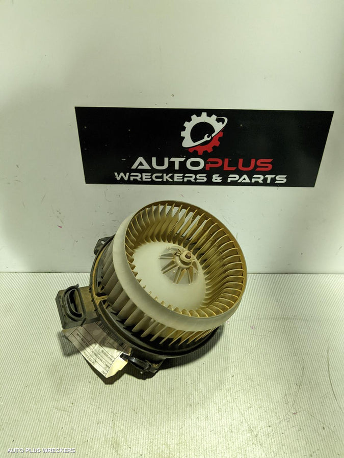 2003 Toyota Prado Heater Fan Motor