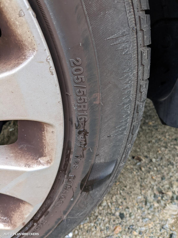 2011 Subaru Impreza Right Rear Door Sliding