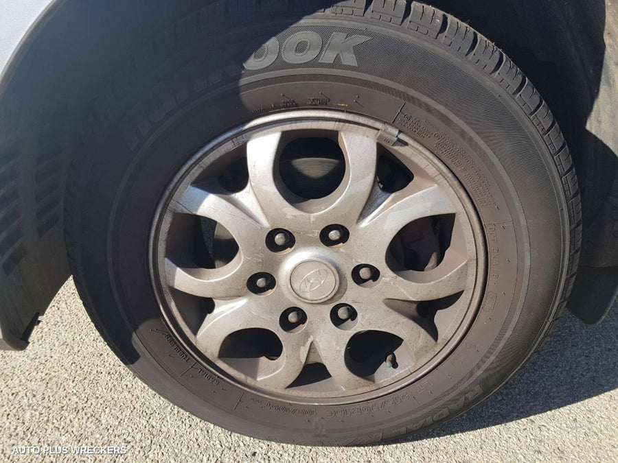 2008 Hyundai Iload/imax Right Front Door