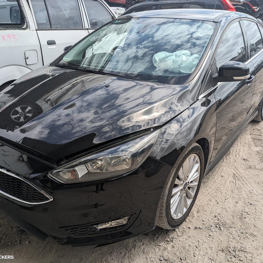 2017 Ford Focus Console
