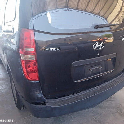 2009 Hyundai Iload/imax Right Rear Door Sliding