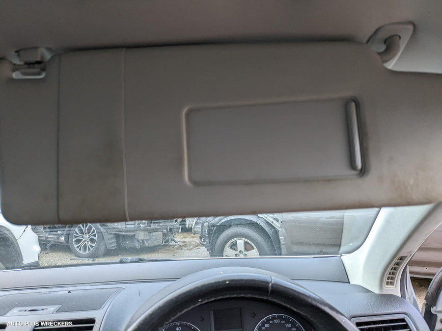 2006 Volkswagen Jetta Left Door Mirror