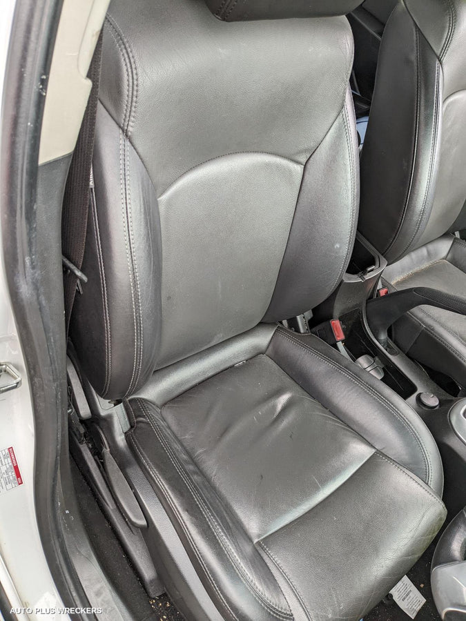 2010 Holden Cruze Left Door Mirror