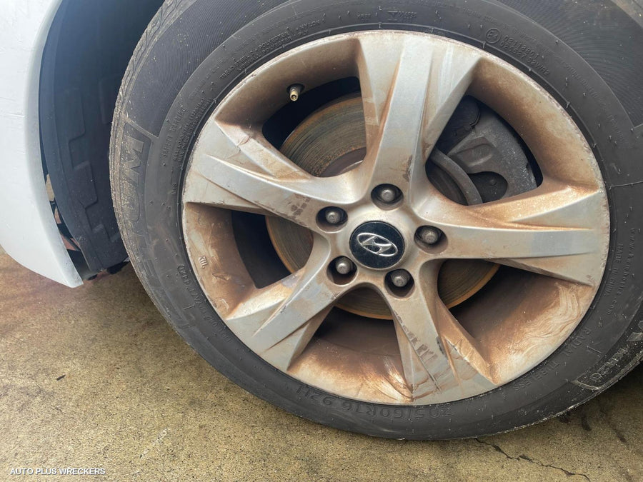 2014 Hyundai I40 A C Condenser