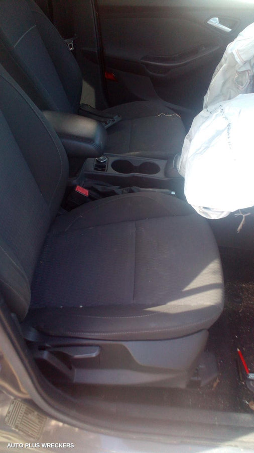 2013 Ford Focus Right Door Mirror