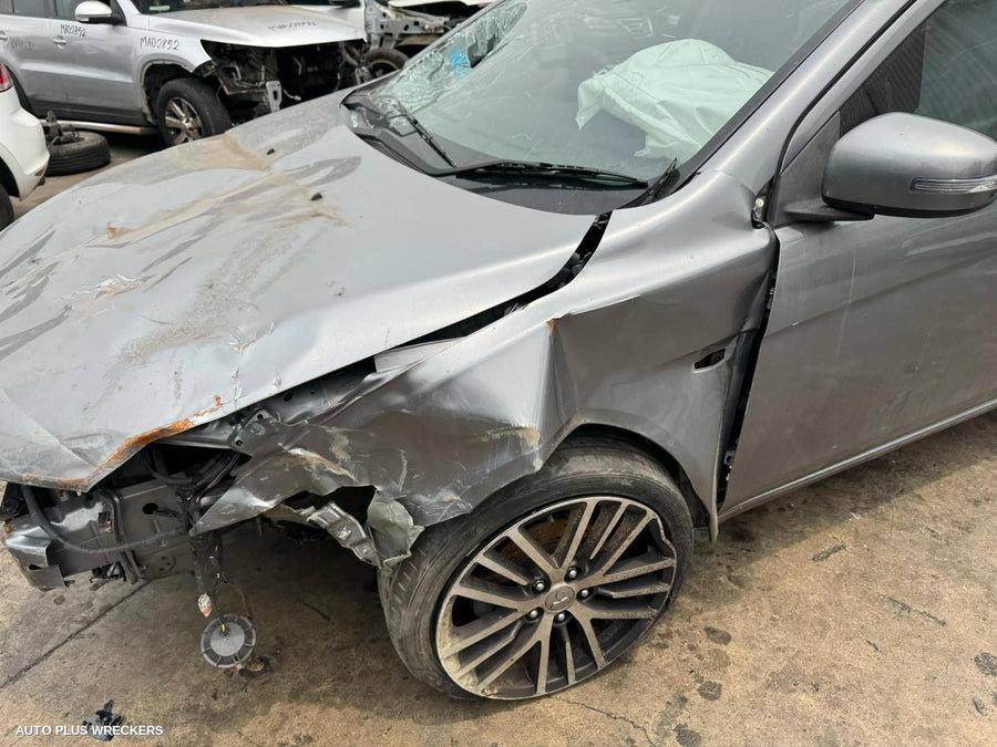 2015 Mitsubishi Lancer Right Front Door Window