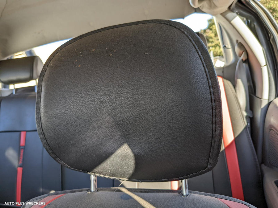 2007 Toyota Hilux Seatbelt Stalk