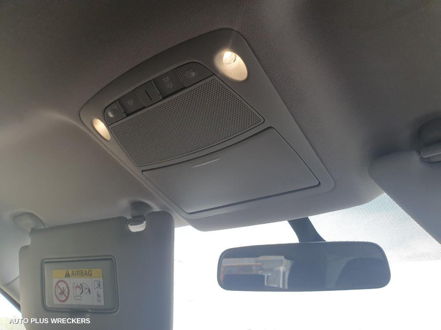 2018 Nissan Xtrail Right Front Door Window