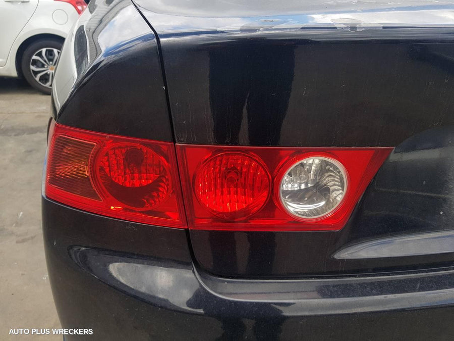 2003-2008 Honda Accord Left Rear Door Sliding