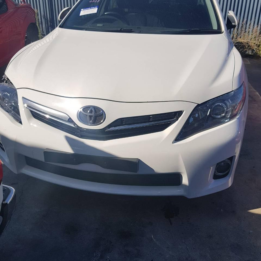 2011 Toyota Camry Grille