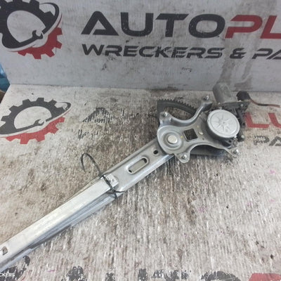 2011 Hyundai I20 Left Front Window Reg Motor