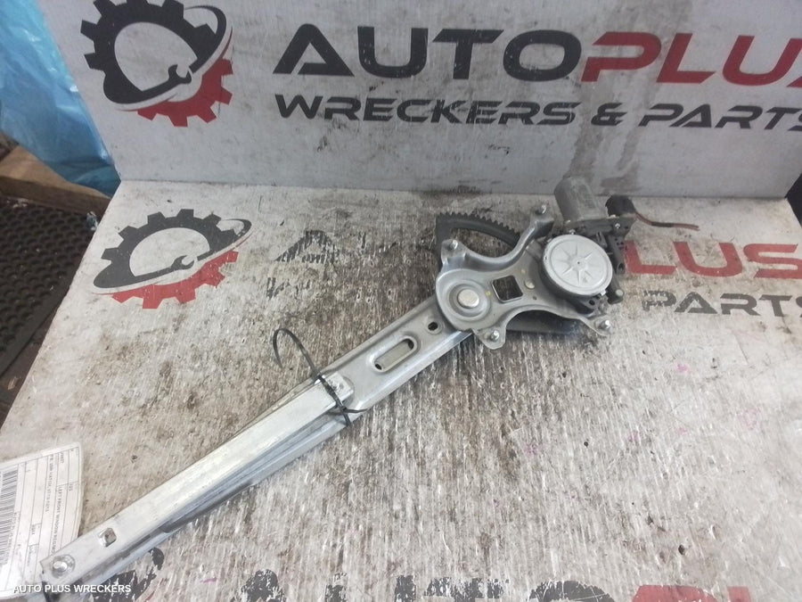 2011 Hyundai I20 Left Front Window Reg Motor