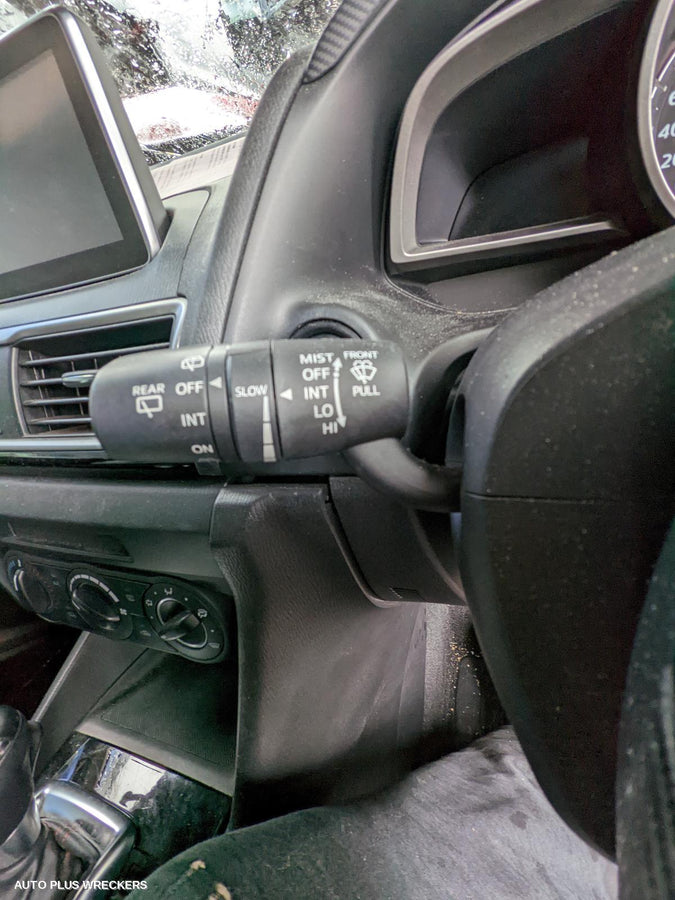 2015 Mazda 3 Radio Cd Dvd Sat Tv