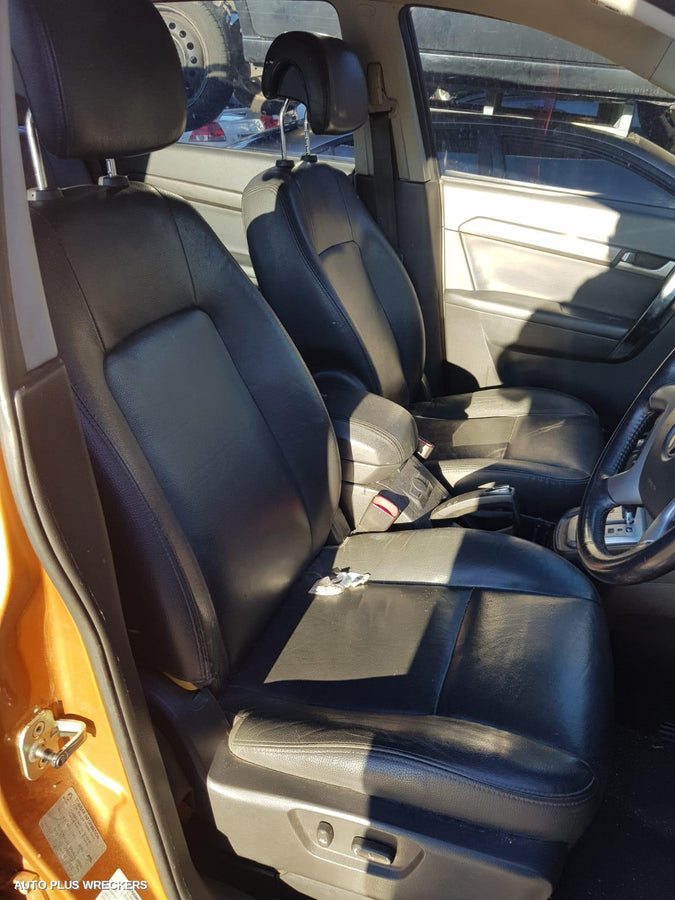 2007 Holden Captiva Clock