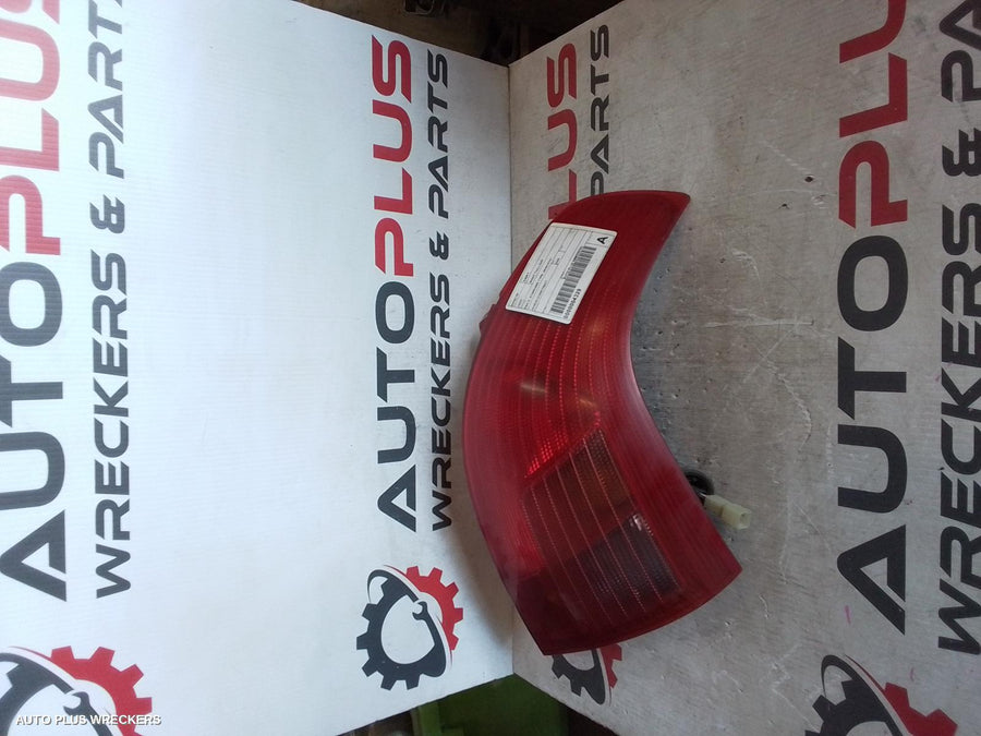 2005 Suzuki Swift Right Taillight