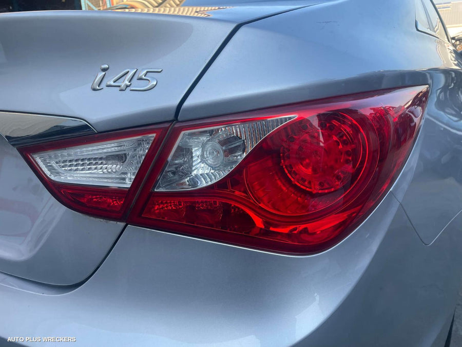 2011 Hyundai I45 R Bar Bracket Reinfo