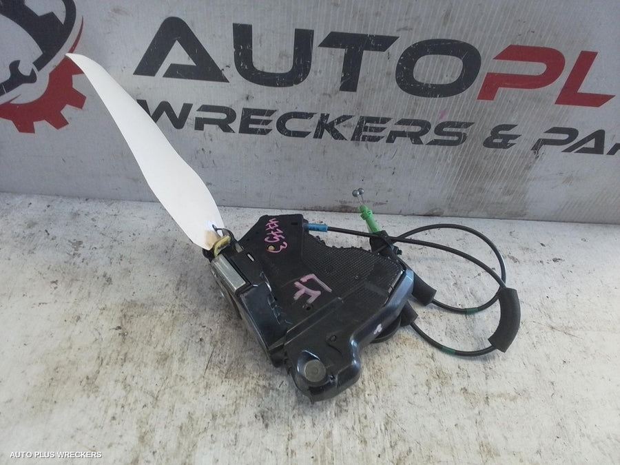 2016 Toyota Corolla Door Boot Gate Lock