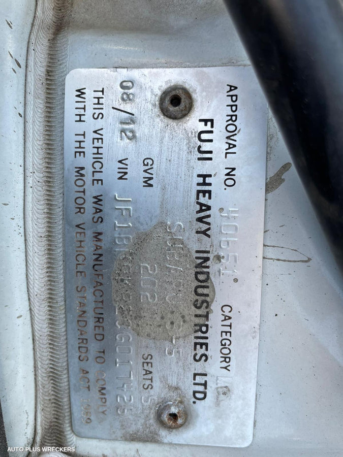 2012 Subaru Liberty Left Front Door Window