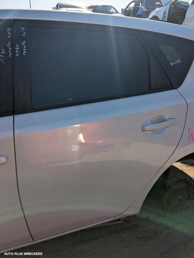 2016 Toyota Corolla Left Taillight