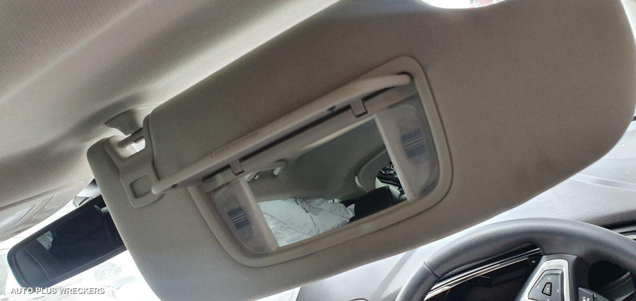 2017 Ford Mondeo Right Front 1 4 Door Glass