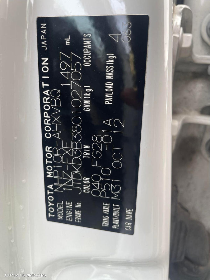 2012 Toyota Prius Right Front Window Reg Motor