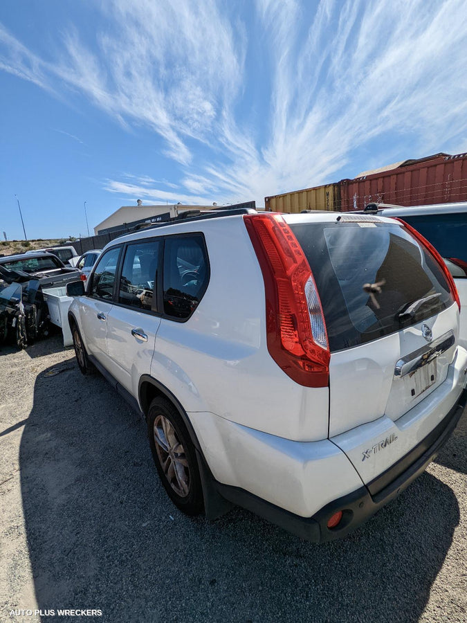 2012 Nissan Xtrail Right Taillight