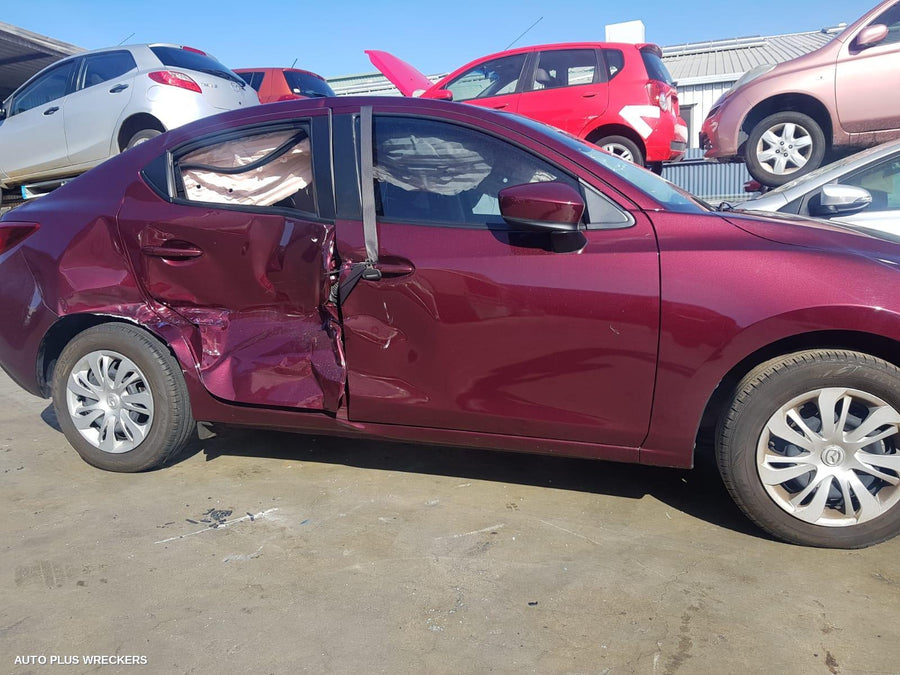 2017 Mazda 2 Starter