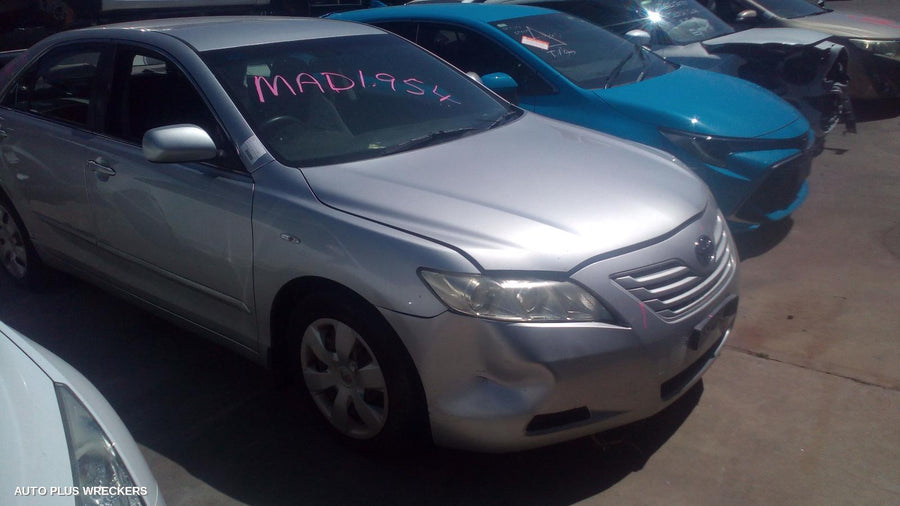 2007 Toyota Camry F Bar Reinforc Brack