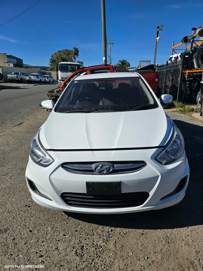 2011-2019 Hyundai Accent Left Front Door Window