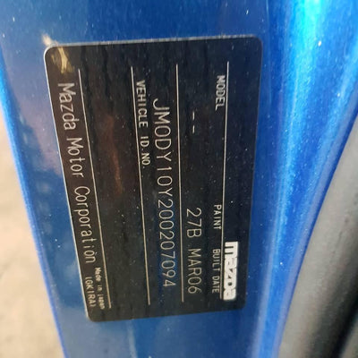 2006 MAZDA 2 DOOR BOOT GATE LOCK