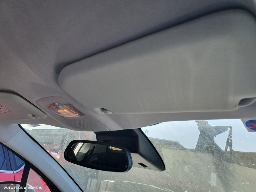 2016 PEUGEOT 2008 LEFT REAR DOOR SLIDING