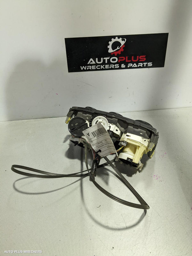 2011 Toyota Corolla Heater Ac Controls