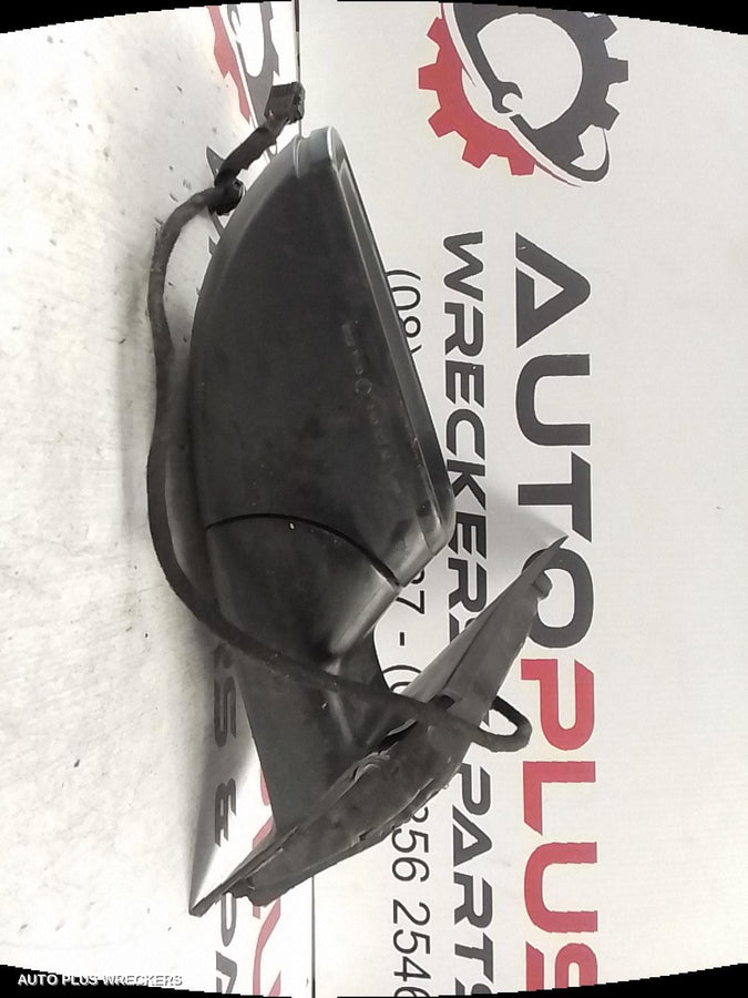 2010-2014 Volkswagen Polo Left Door Mirror