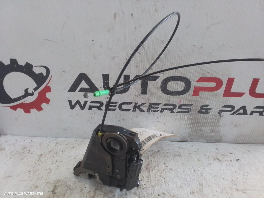 2003-2009 Toyota Prius Door Boot Gate Lock