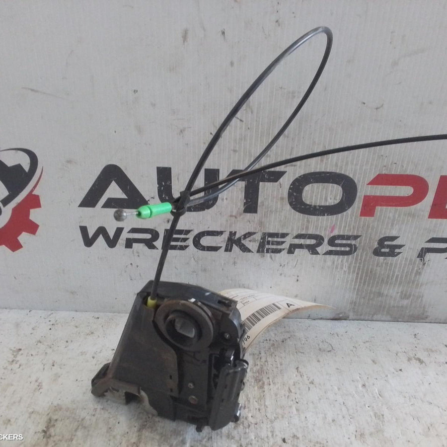 2003-2009 Toyota Prius Door Boot Gate Lock