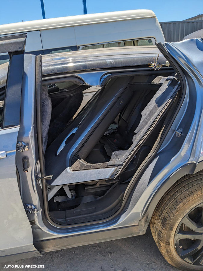 2019 Land Rover Discovery Sport Left Rear Wnd Reg Motor