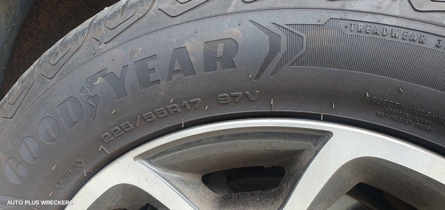 2014 Subaru Xv Right Front Door Window