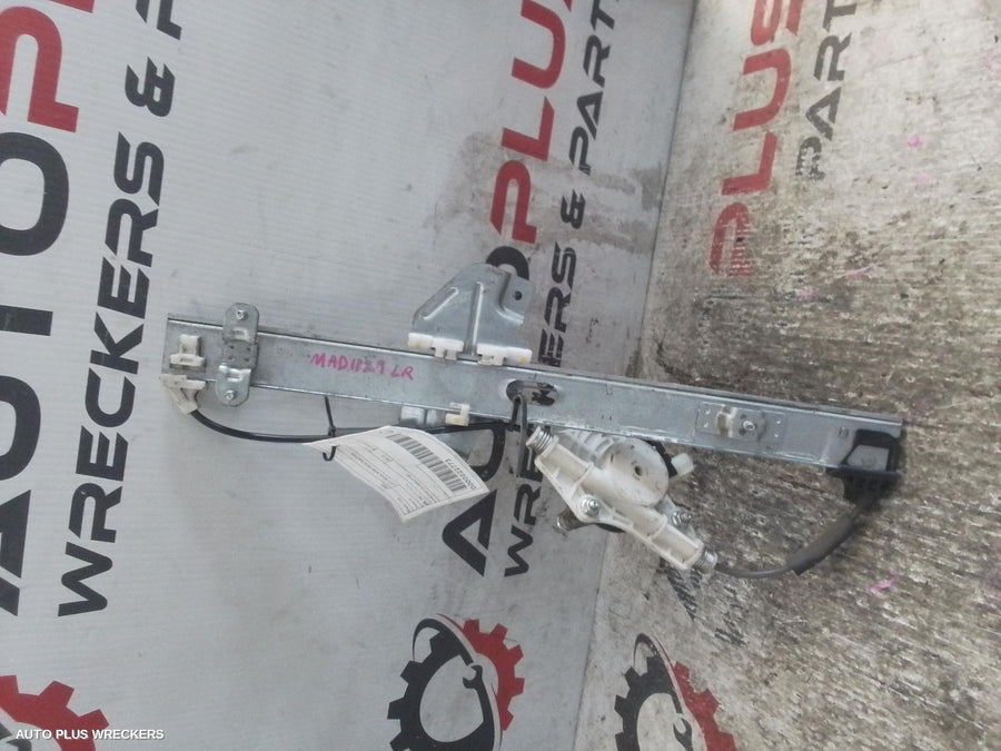 2011-2016 Kia Rio Left Rear Wnd Reg Motor