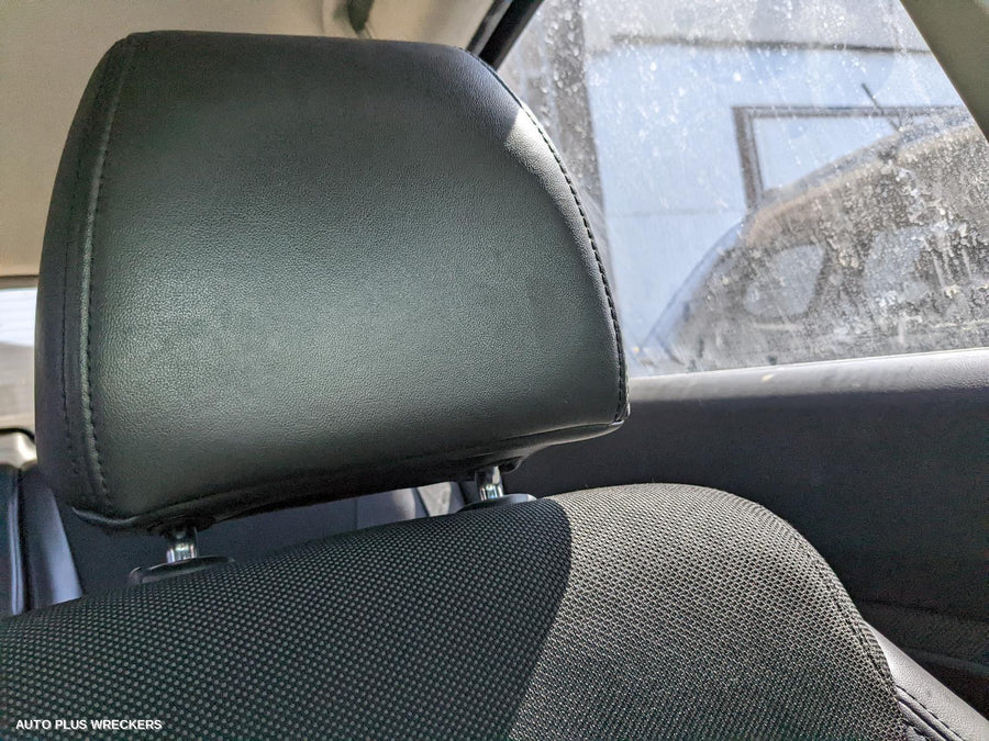 2012 Holden Cruze Door Handle