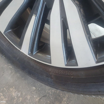 2020 Mitsubishi Outlander Instrument Cluster